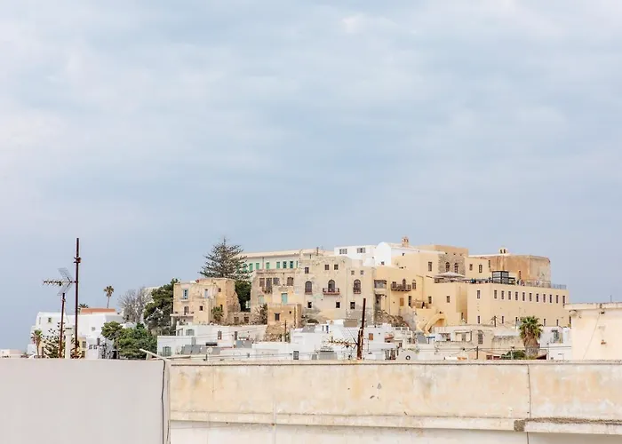 아파트 Gatis Place