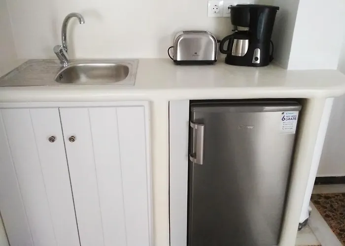 Апартаменты Gatis Place *